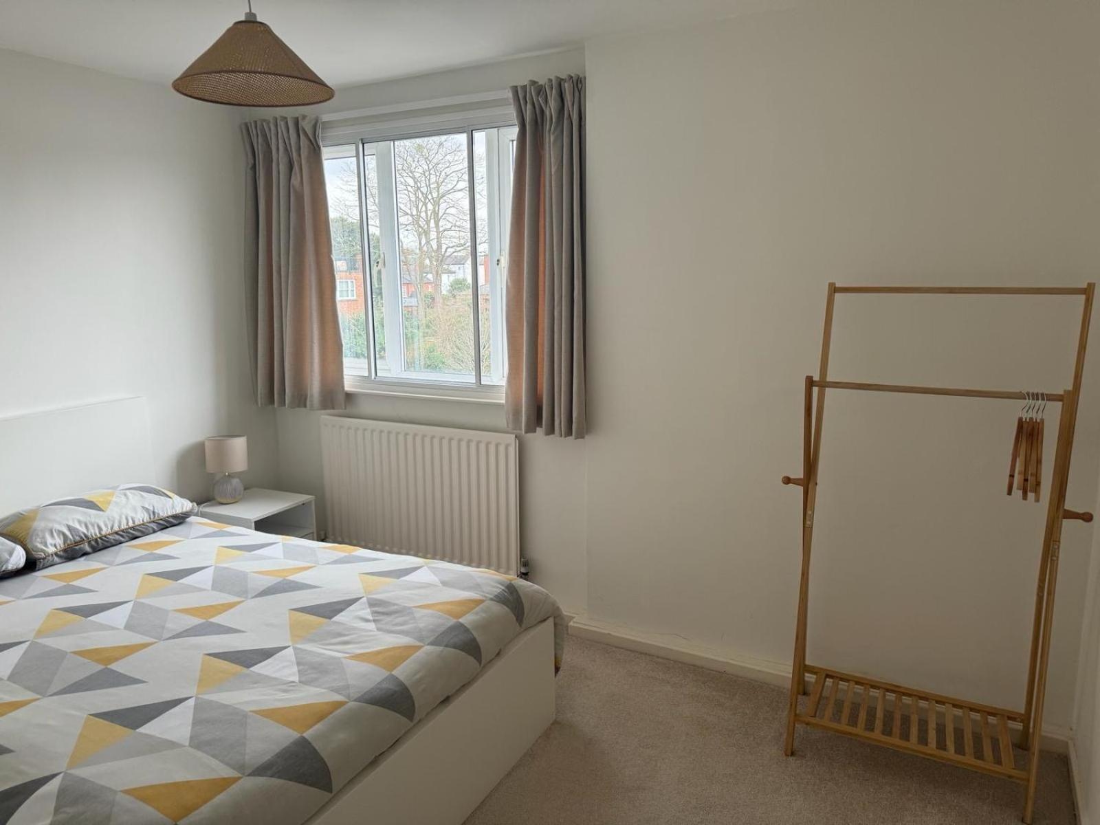 Stratford Upon Avon: 2 Bed Town Centre Apartment, Parking For One Car Экстерьер фото